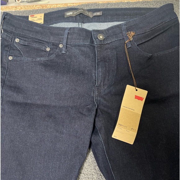 Levi’s Slight Curve Mid rise Skinny Brand New - Picture 4 of 10